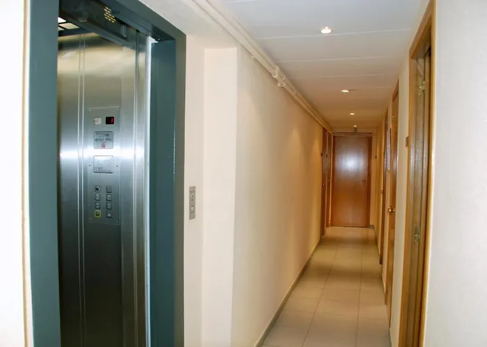 Hotel Goya *